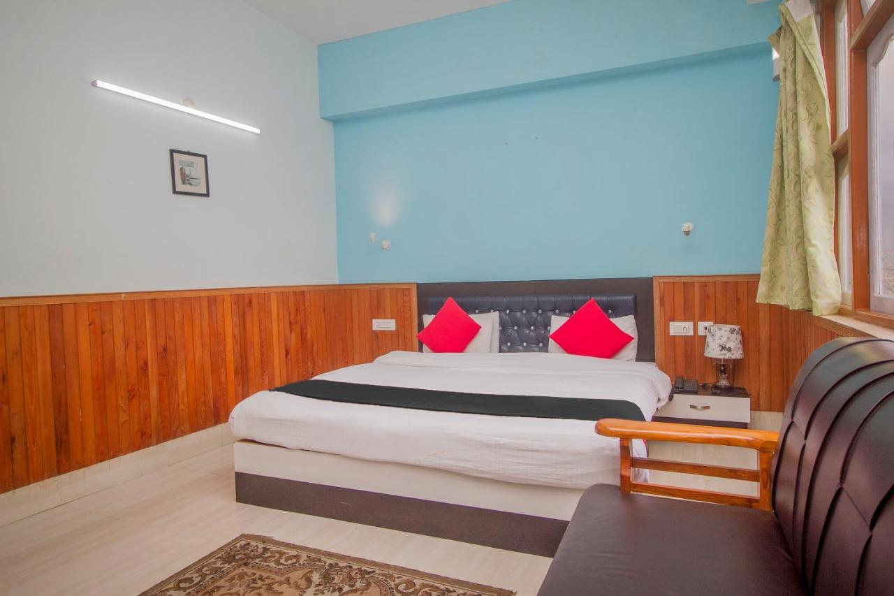 Retreat Hotel & Spa Гангток Экстерьер фото