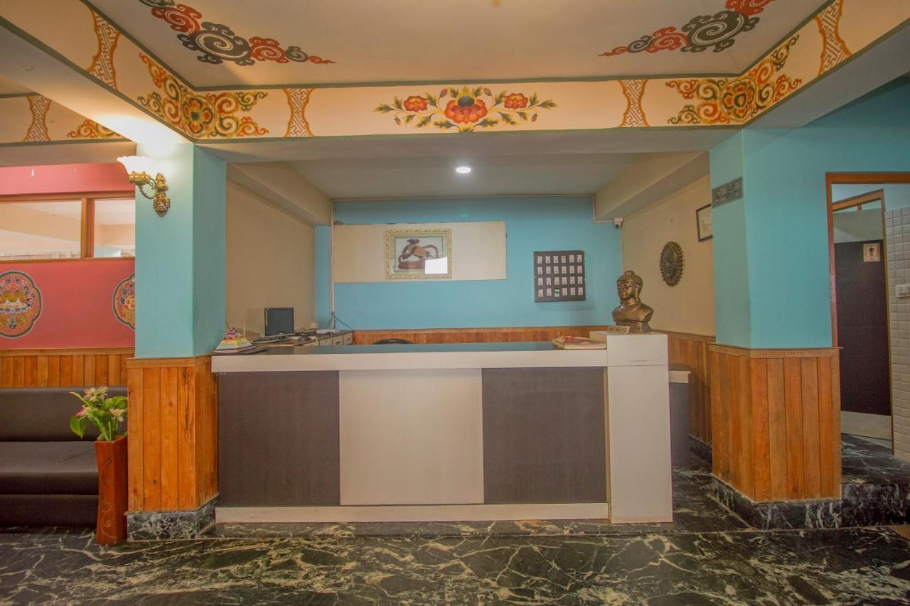 Retreat Hotel & Spa Гангток Экстерьер фото
